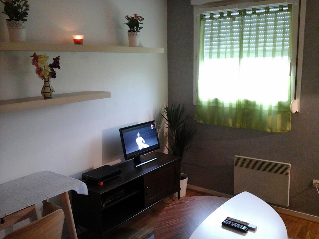 Beau Studio Noisy-Le-Grand Apartment Room photo
